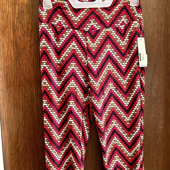 High rise bell bottom leggings size small - Picture 2 of 3